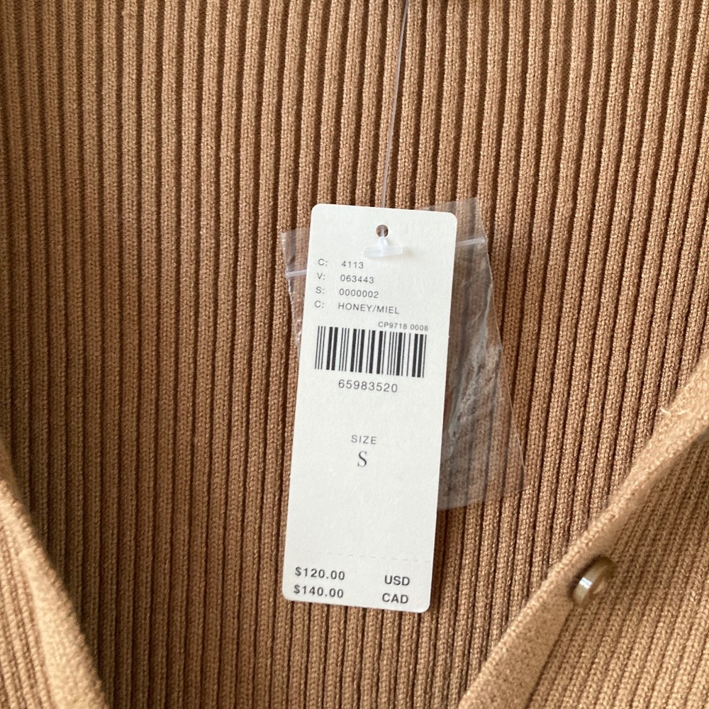 Sweater - Picture 4 of 8